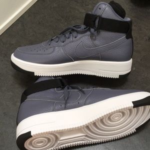 Nike Air Force 1. Size 9